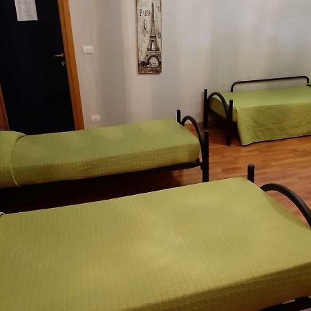 Central Station Inn Ciampino Eksteriør billede